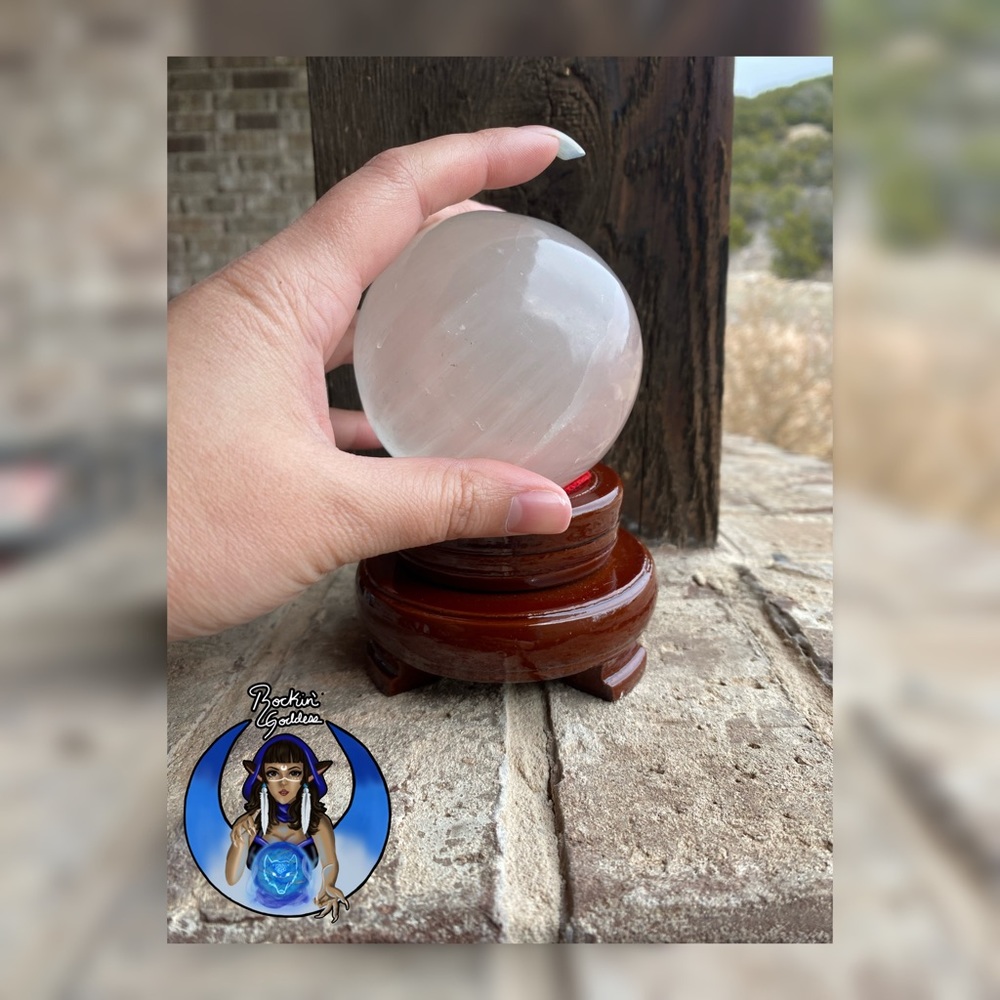 Selenite Sphere (Small/Medium) - Picture 2 of 3